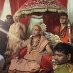 शंकराचार्य अविमुक्तेश्वरानंद ने सरकार और योगी पर साधा निशाना — गौ रक्षा और बटुकों के अपमान पर उठाए सवाल